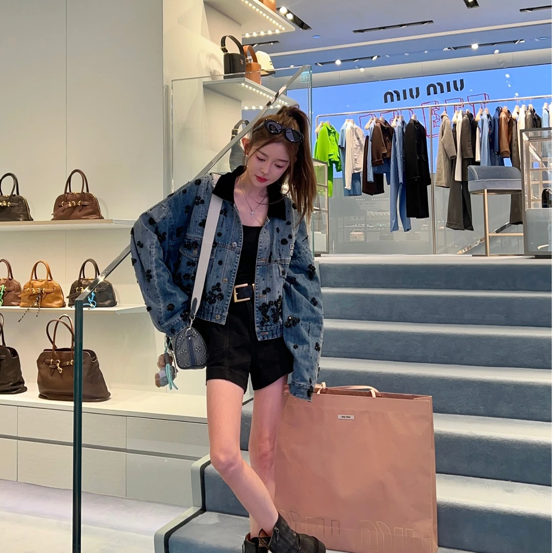 【陶陶推荐】秋季新款 手工定制 轻奢 丝绒拼接牛仔外套 W1215 A545