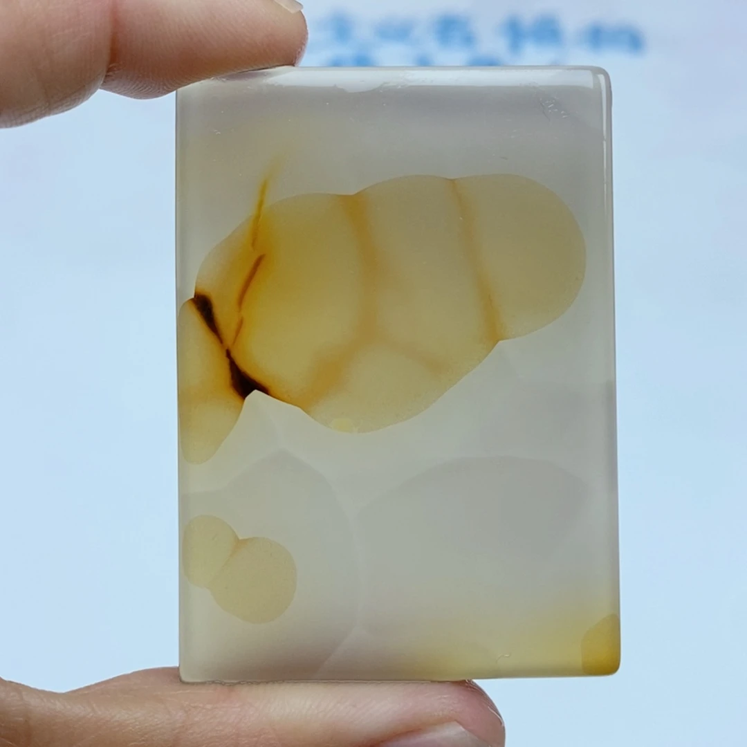 玛瑙/玉髓未镶嵌珠宝半成品