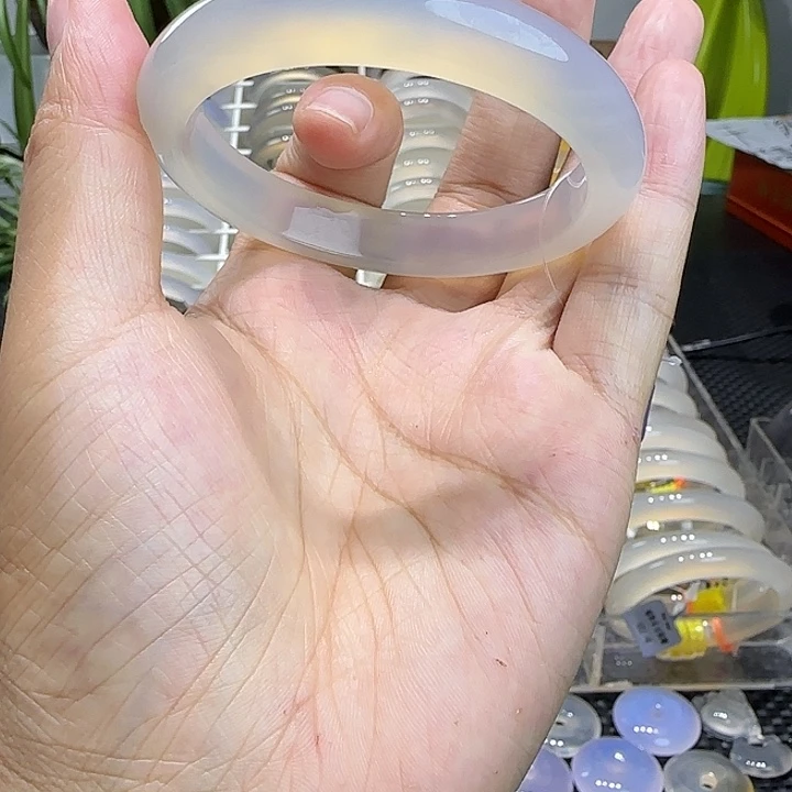 手镯玛瑙/玉髓未镶嵌55灰金漂沙