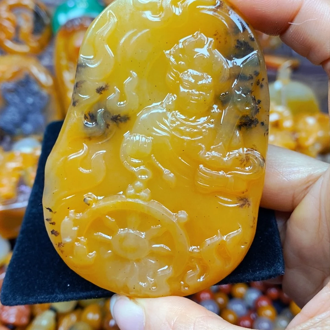 未镶嵌石英质玉（黄龙玉）吊坠(不含链)