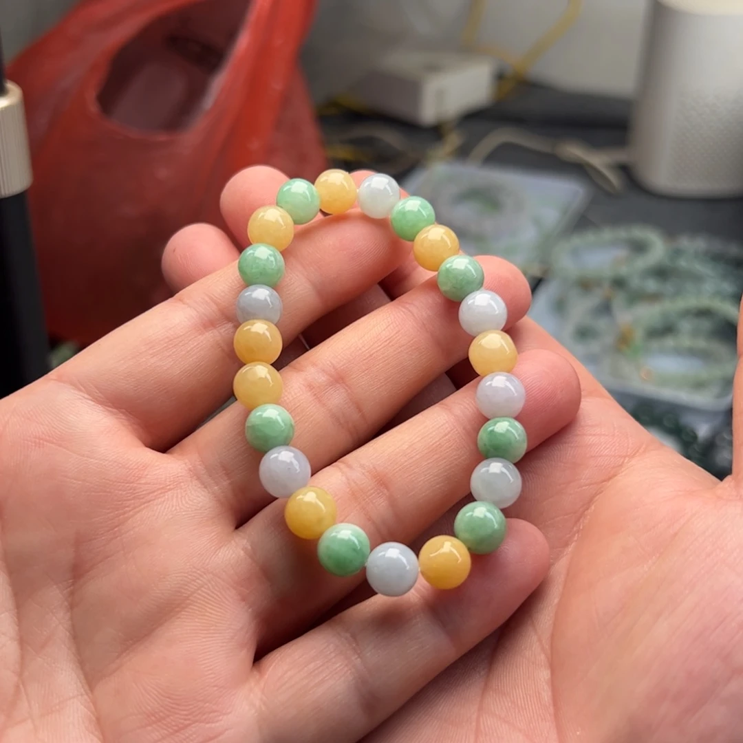 未镶嵌翡翠手链沉*?卡8