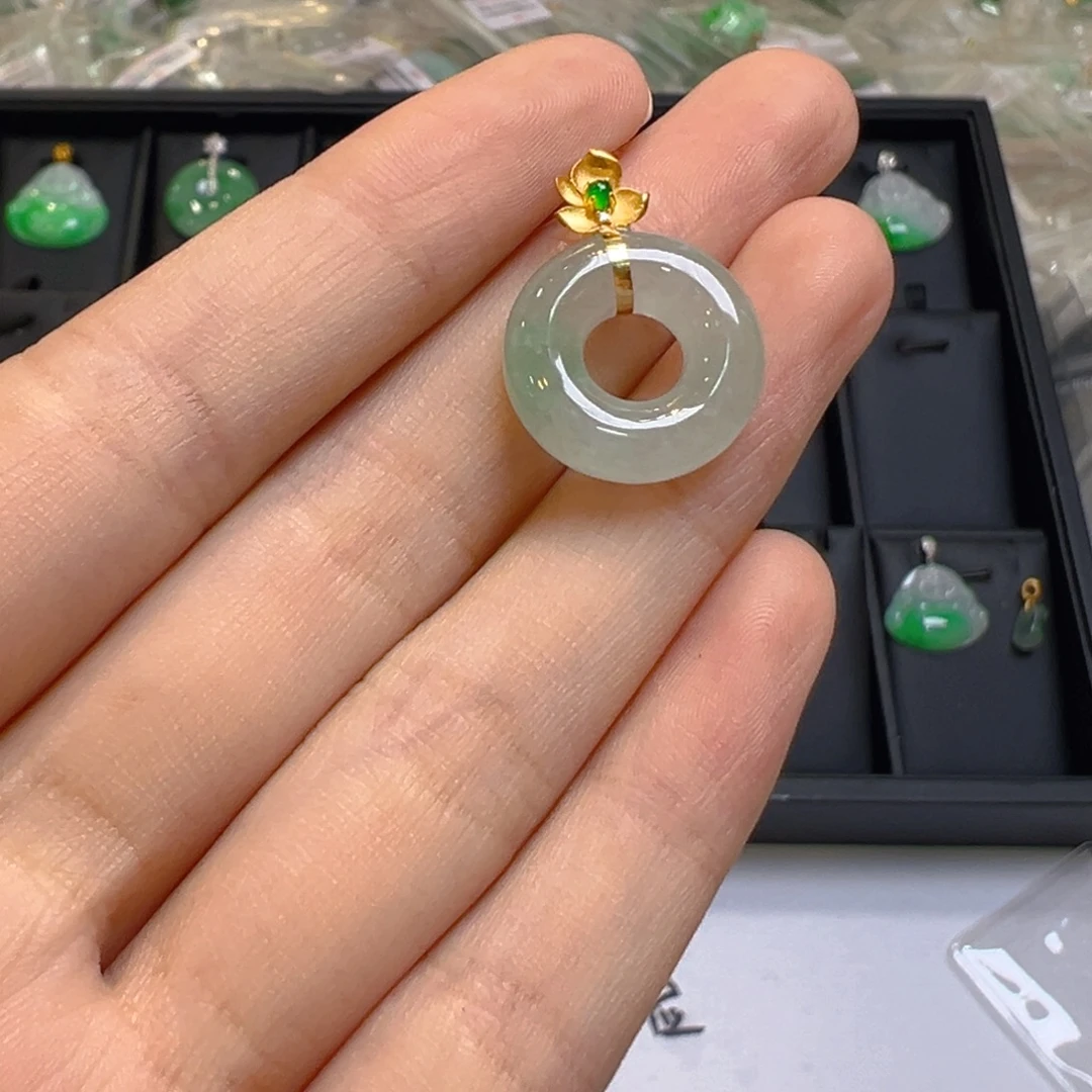 翡翠18K金镶嵌吊坠(不含链)