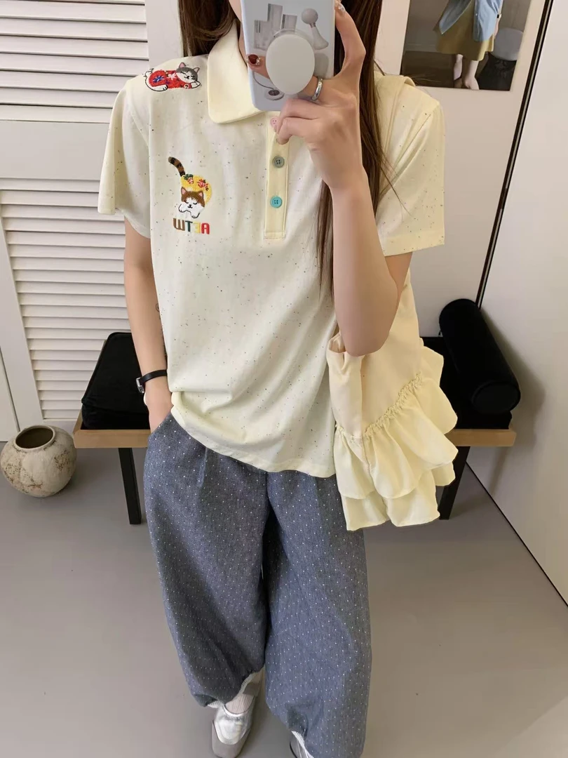 程程甄选  小众设计款时尚翻领小猫刺绣百搭T恤915