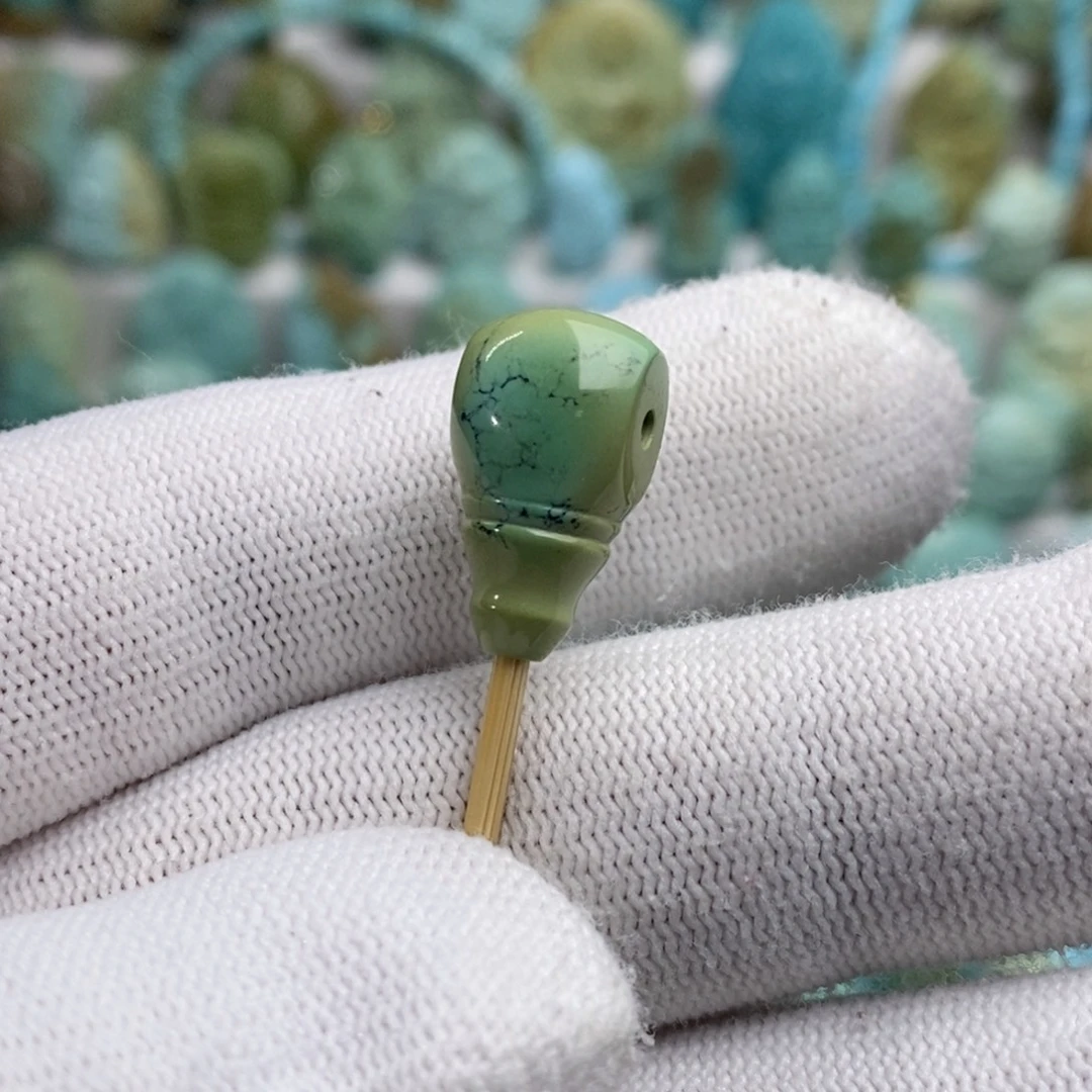 绿松石未镶嵌绿松石