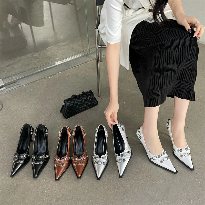 尖头细跟浅口高跟鞋女2024早春新款低帮铆钉复古小众时装工作鞋