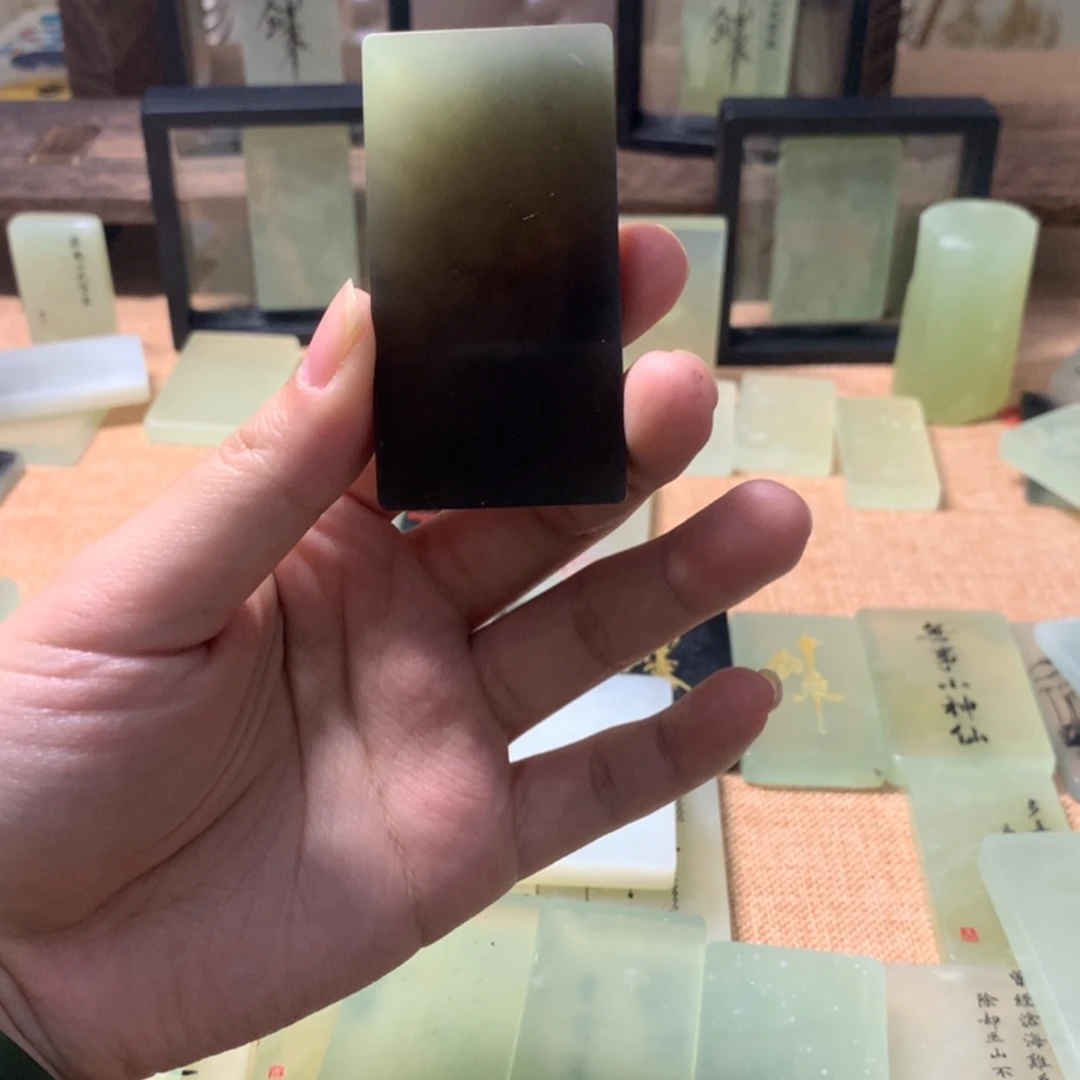 蛇纹石玉合金颈饰