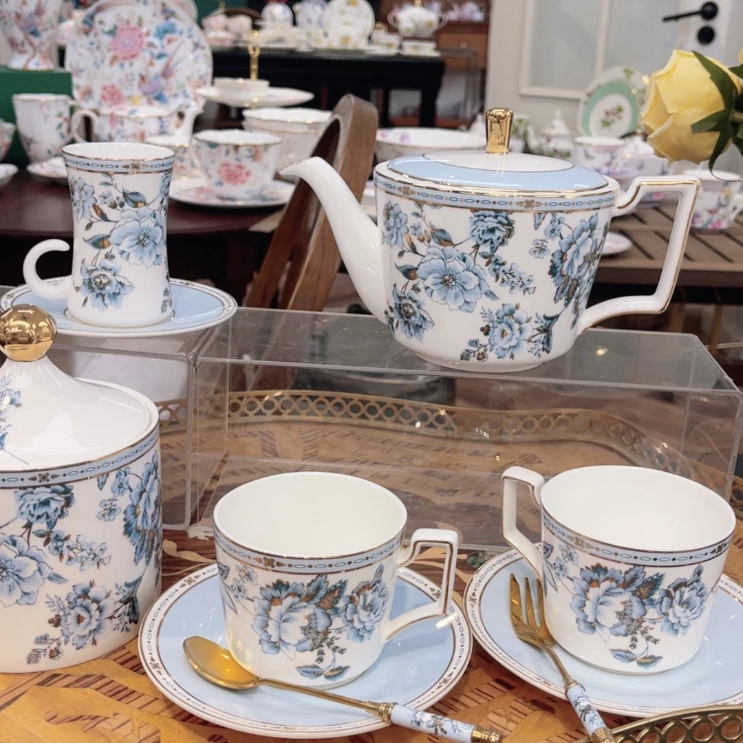 一壶两杯碟加叉勺加收纳罐加小蛮腰