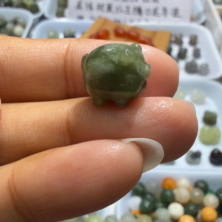 未镶嵌和田玉珠宝半成品