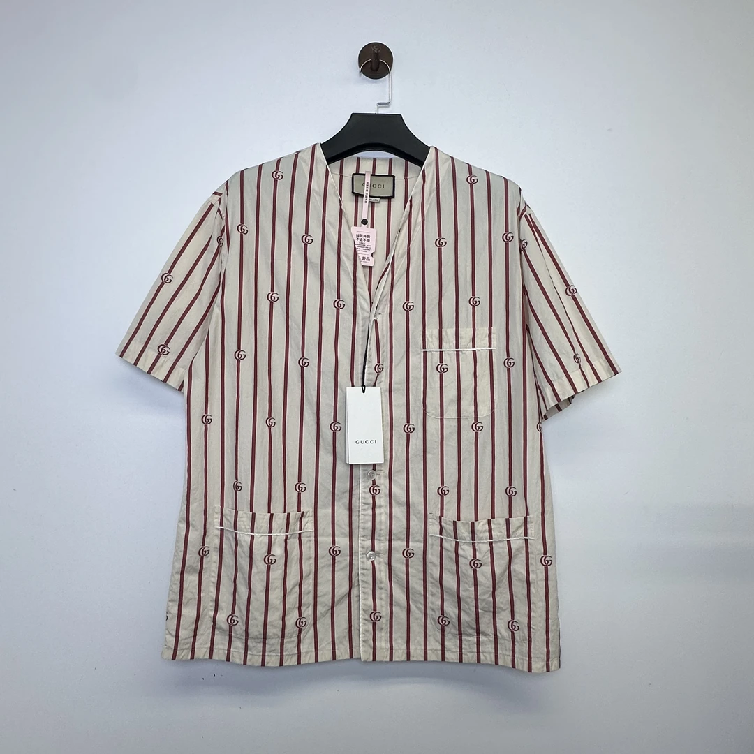 全新未使用 GUCCI/古驰 SS23 拼色条纹V领短袖衬衫/48码