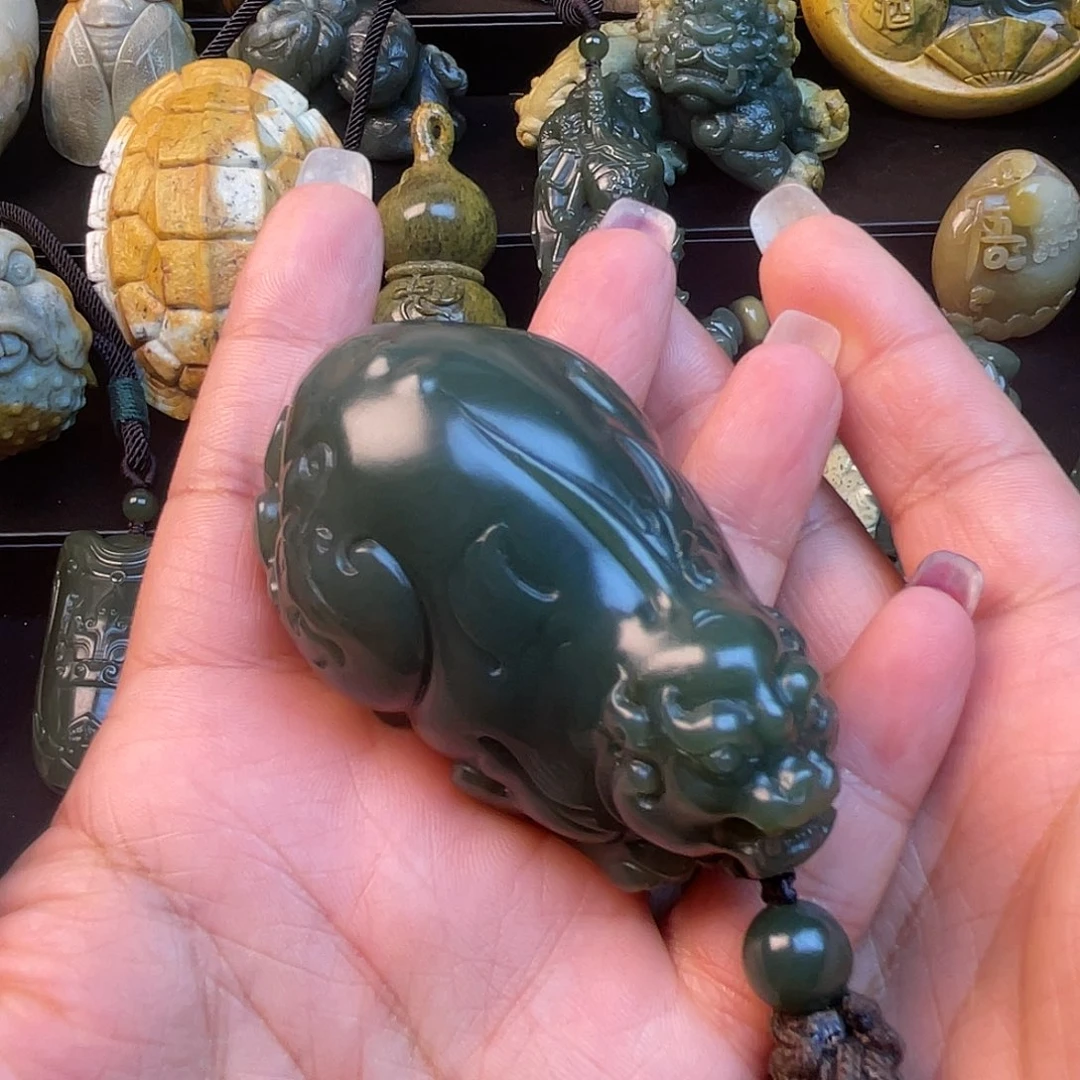 用***1透闪石质玉未镶嵌手链