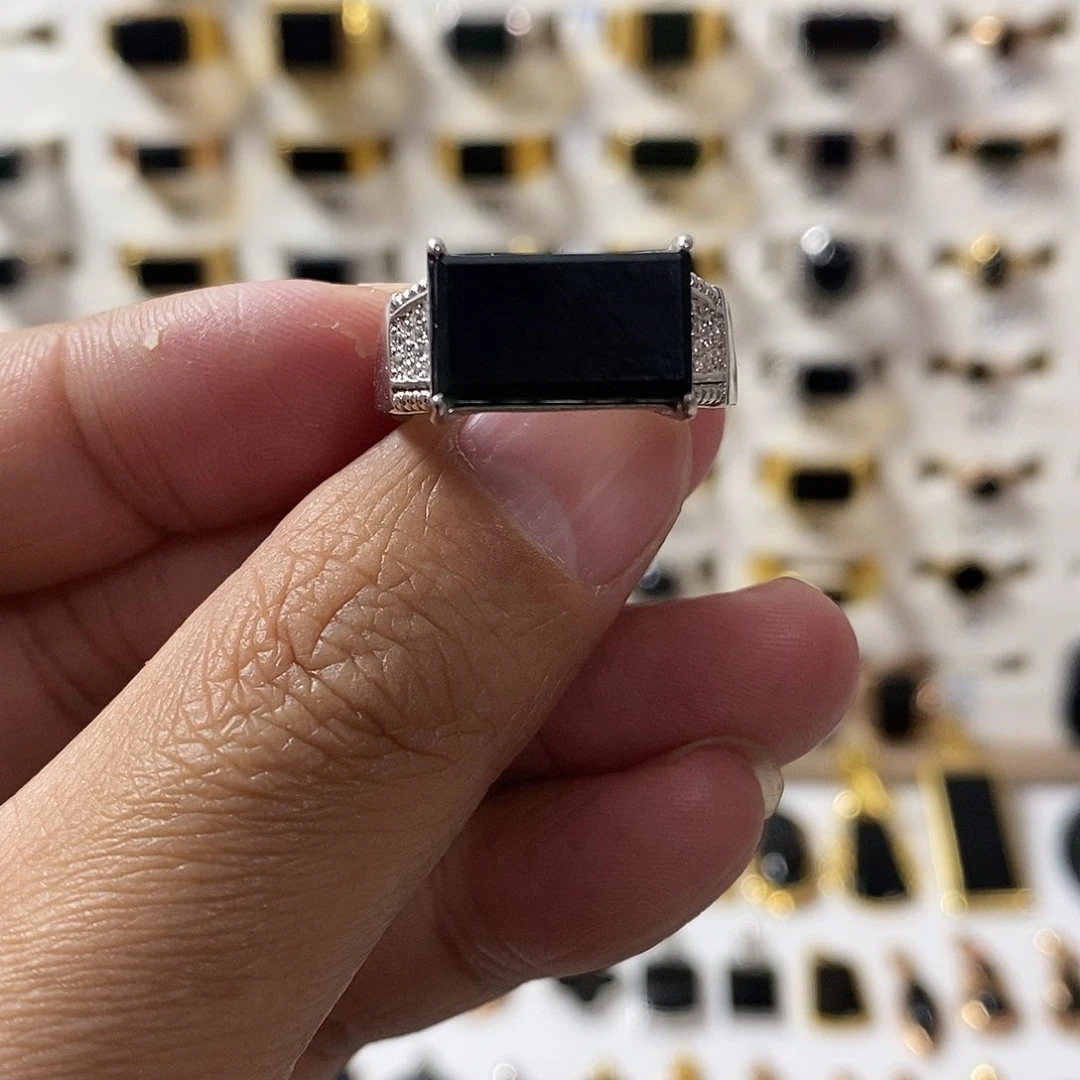 翡翠手链未镶嵌墨翠