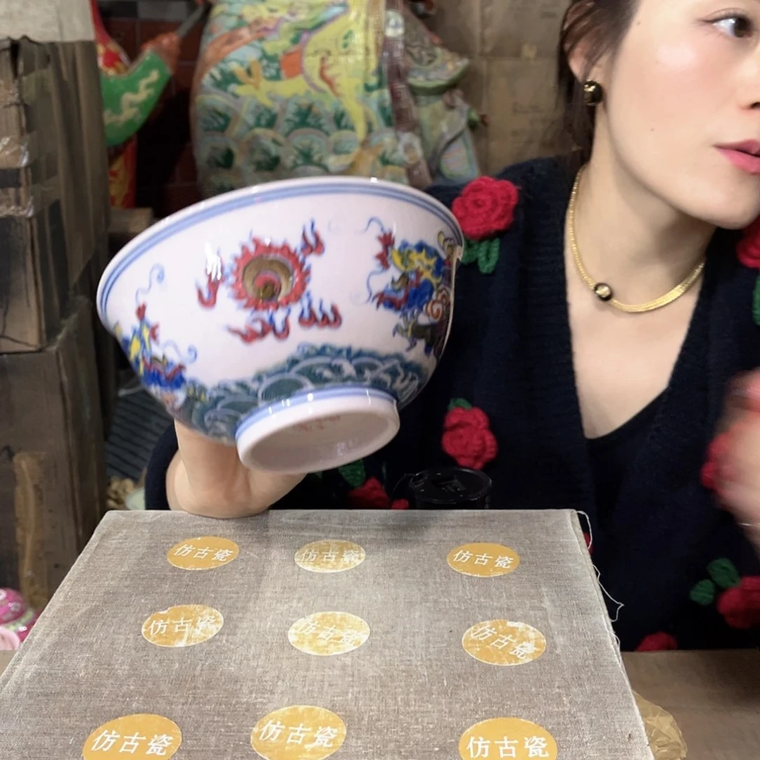 摆件//////景德镇陶瓷瓷器。红