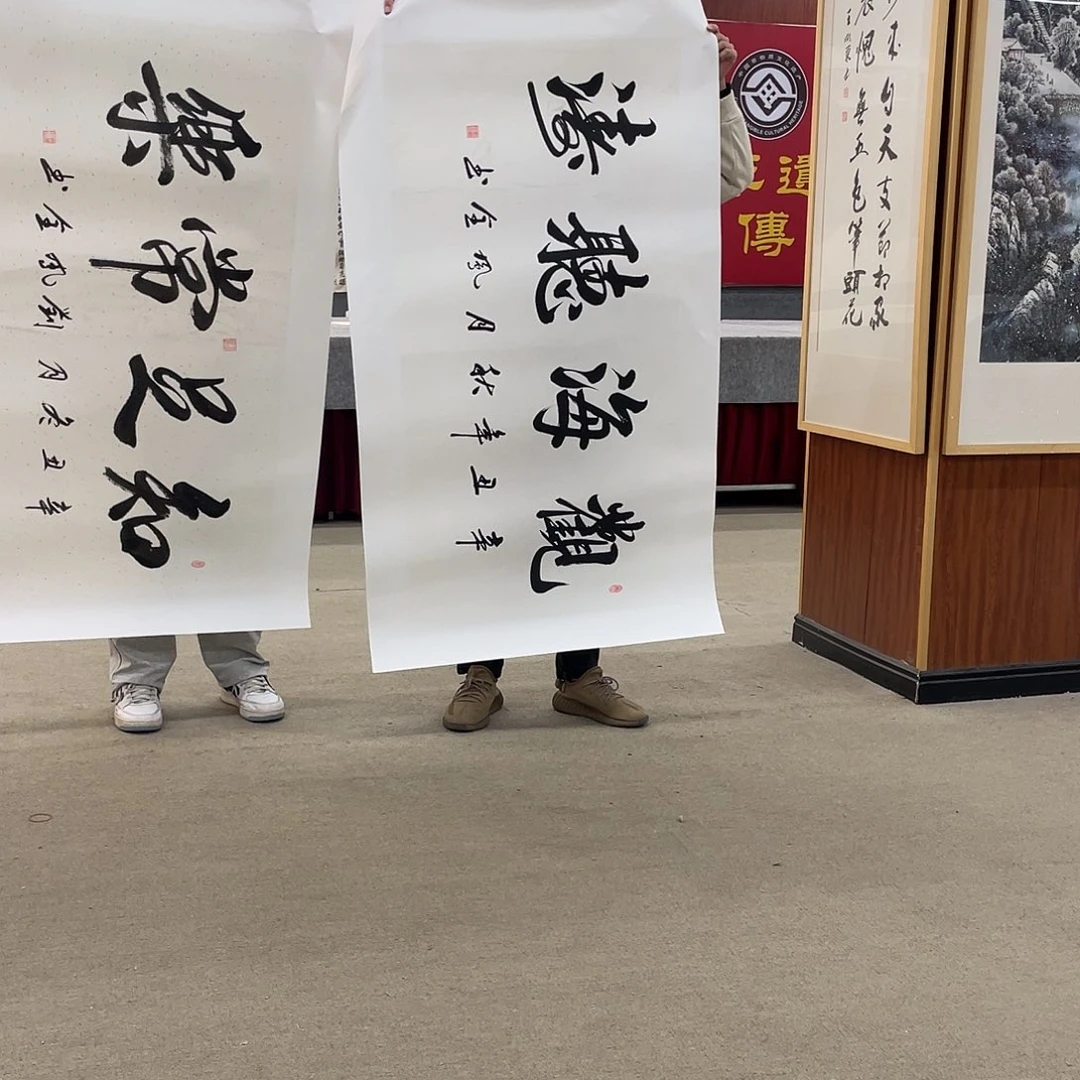 国画可口可乐公司在淘宝上发布的