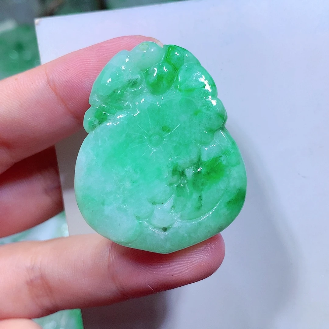 吊坠(不含链)18K金镶嵌翡翠