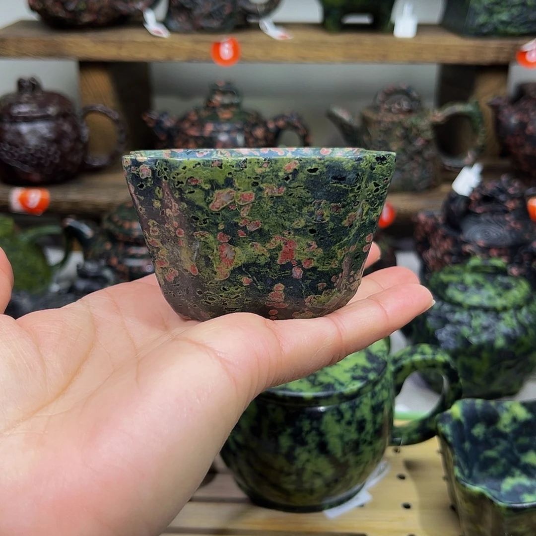 S****g梅花石安山玉精品杯2只