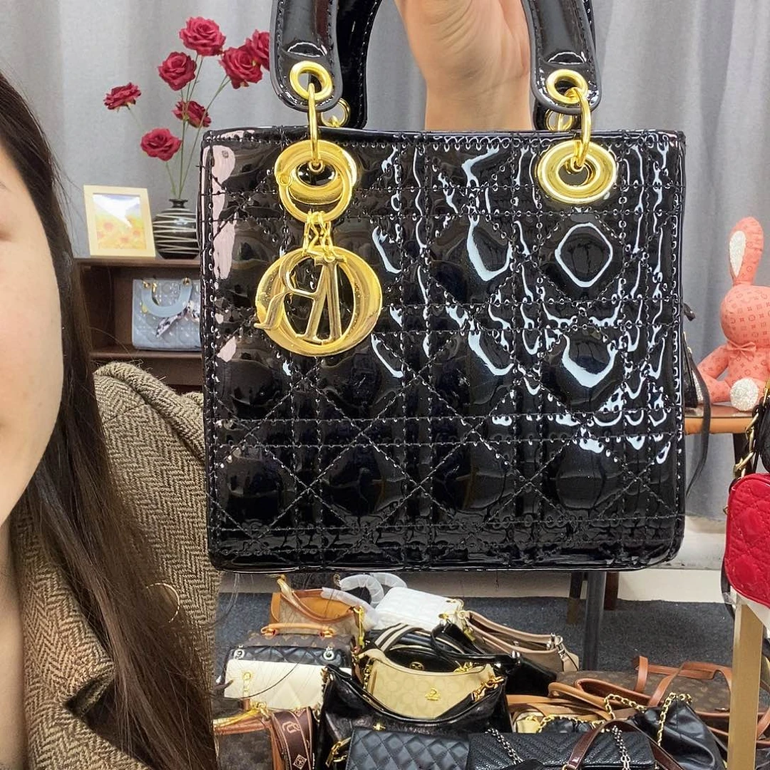 绵羊皮（革）牛剖层皮革羊皮（革）小牛剖层皮革大号漆皮