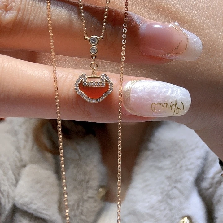 钻石项链18K金镶嵌如意锁