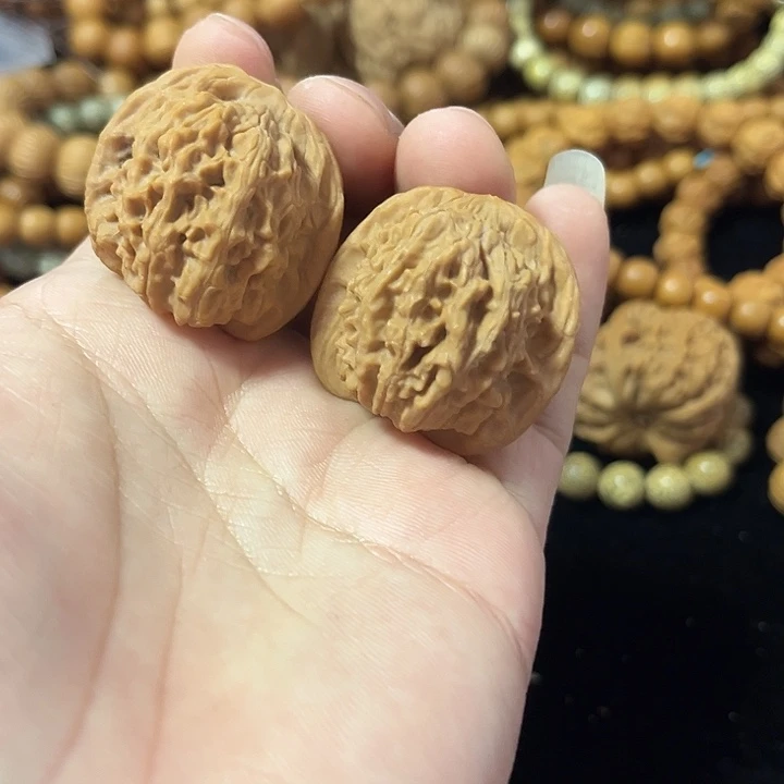 把件文玩核桃33左右天地，编号023