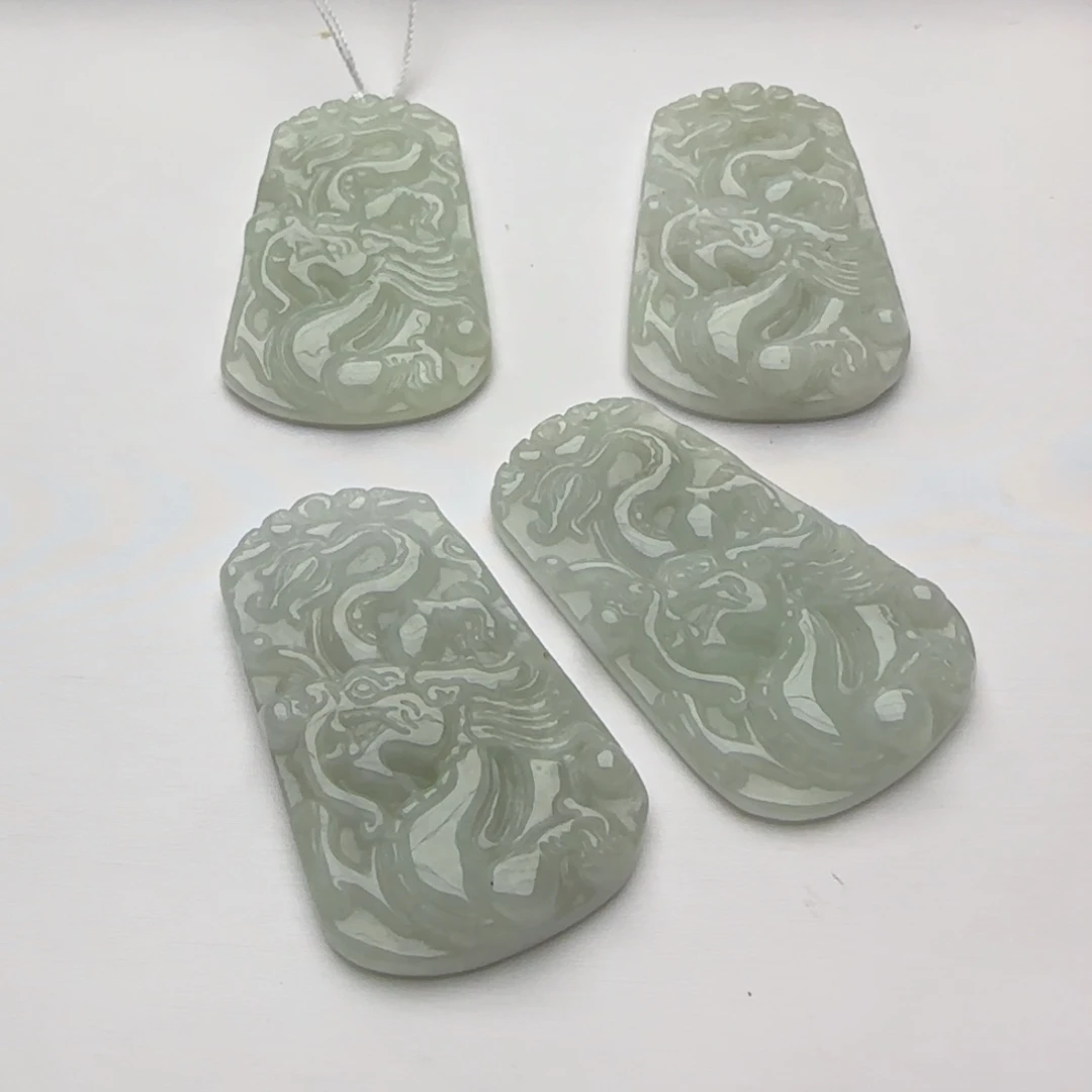 翡翠颈饰未镶嵌龙