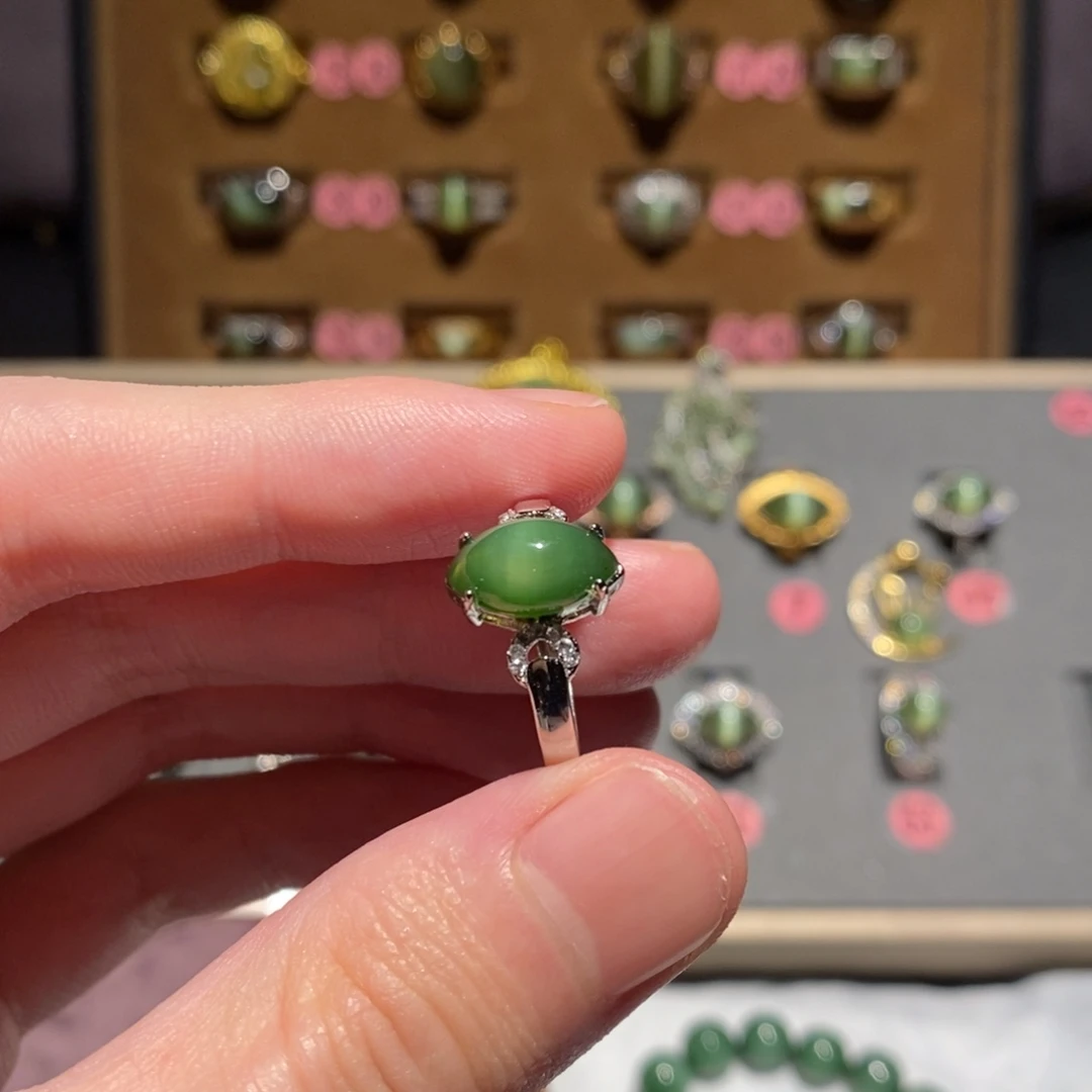 和田玉未镶嵌戒指