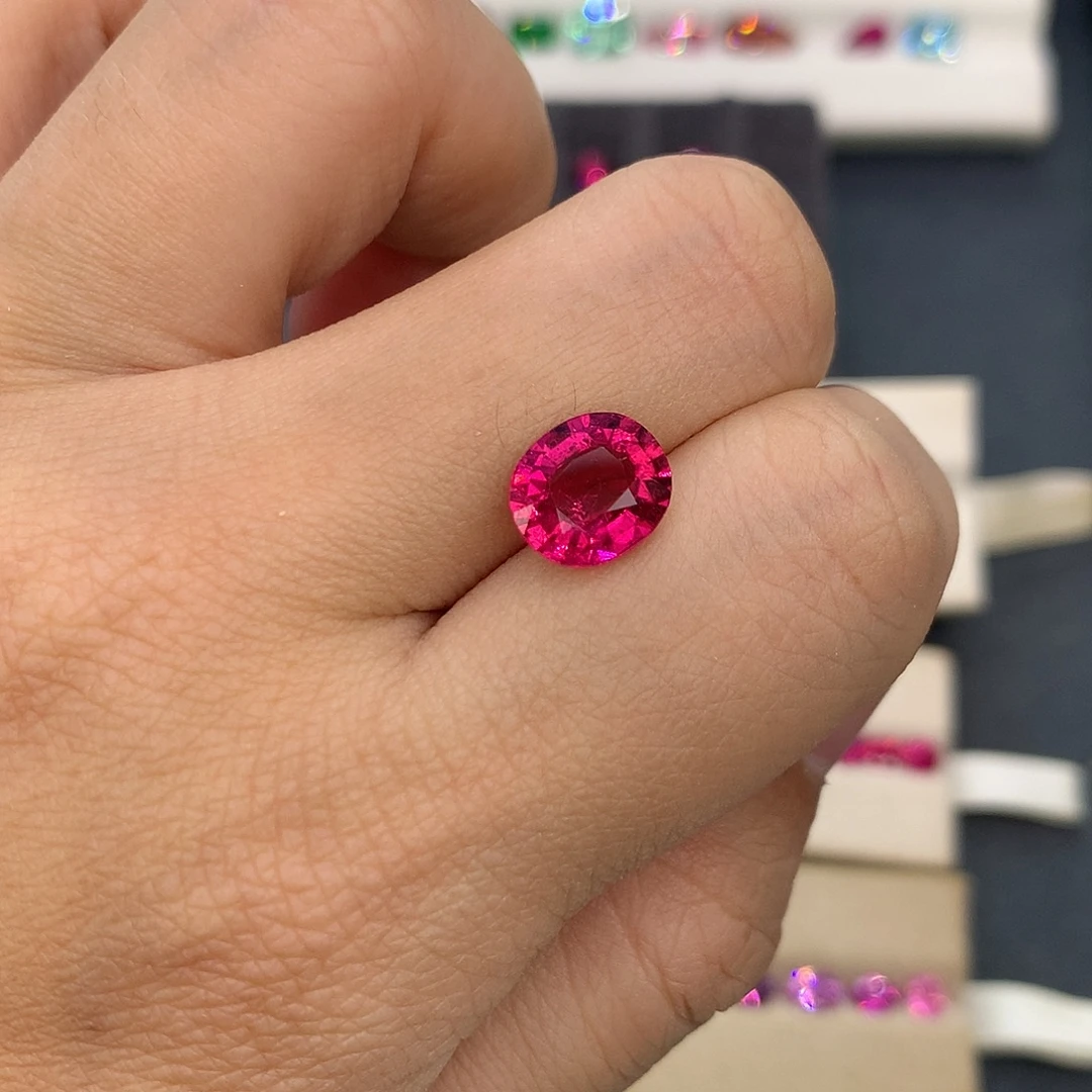 碧玺裸石未镶嵌2.28克拉卢比来