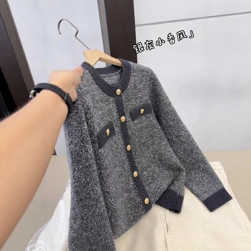 小香风金属扣针织开衫女秋冬新款胖MM大码女装显瘦外套高级感上衣