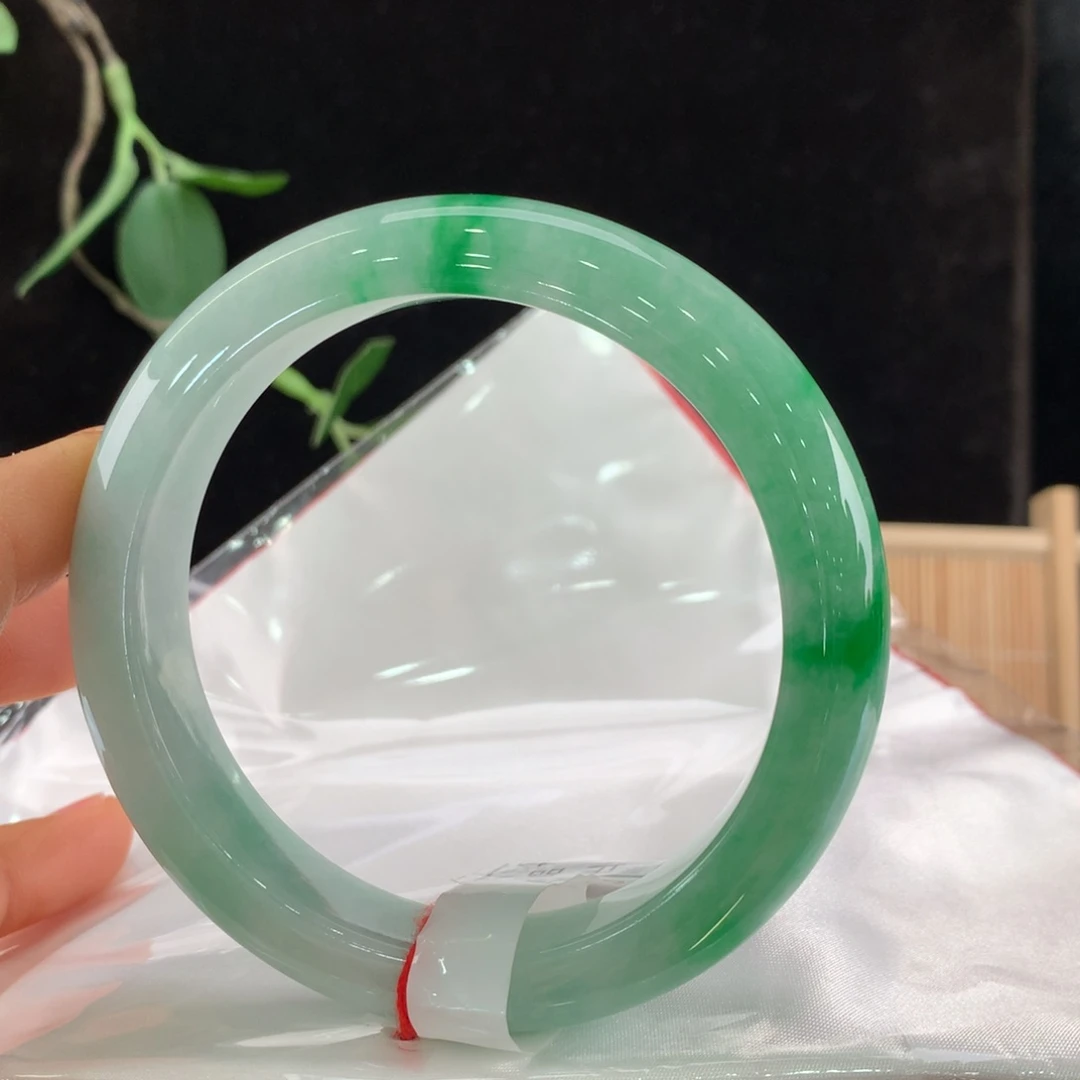 翡翠手镯未镶嵌111-0006