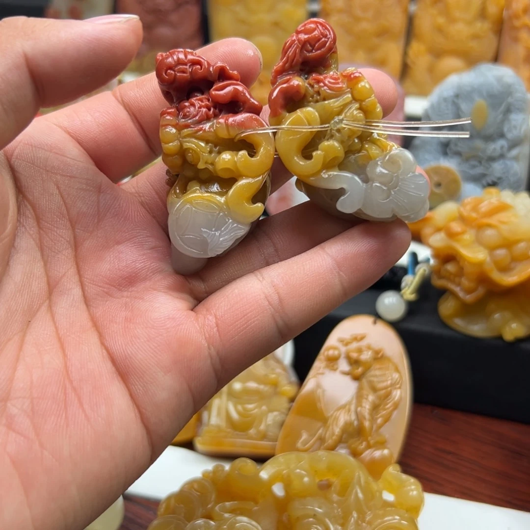 石英质玉（黄龙玉）未镶嵌多样性发货，发其一