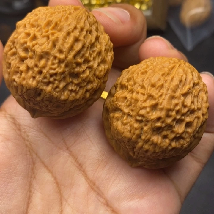 把件文玩核桃41尺密纹狮子