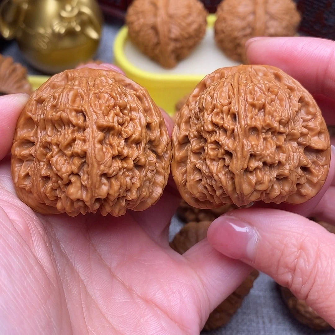 文玩核桃把件毕业南疆石43尺