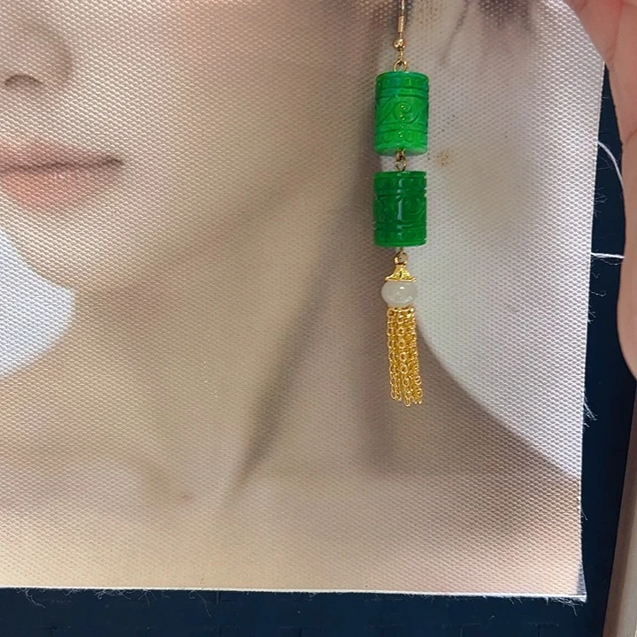 翡翠合金耳坠王***琳翡翠
