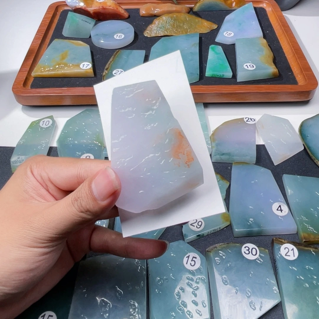 定制翡翠未镶嵌牌子料