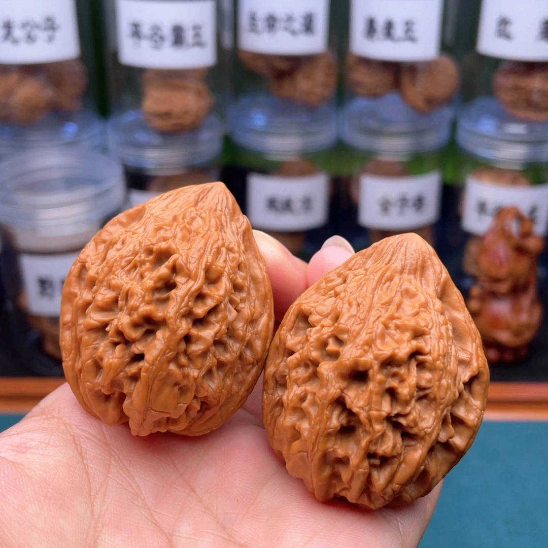 桃核吊坠大沽石40