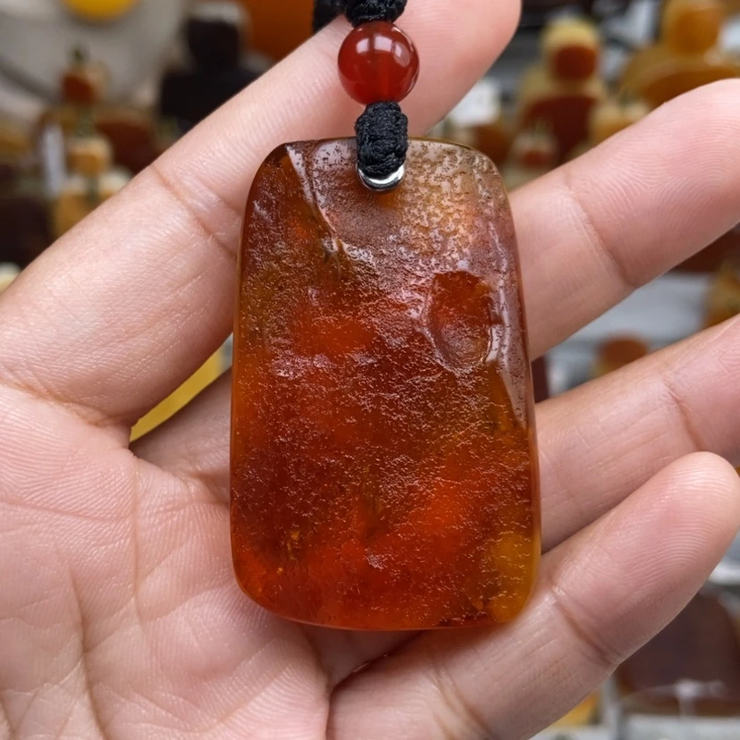 【闪购商品】琥珀颈饰未镶嵌