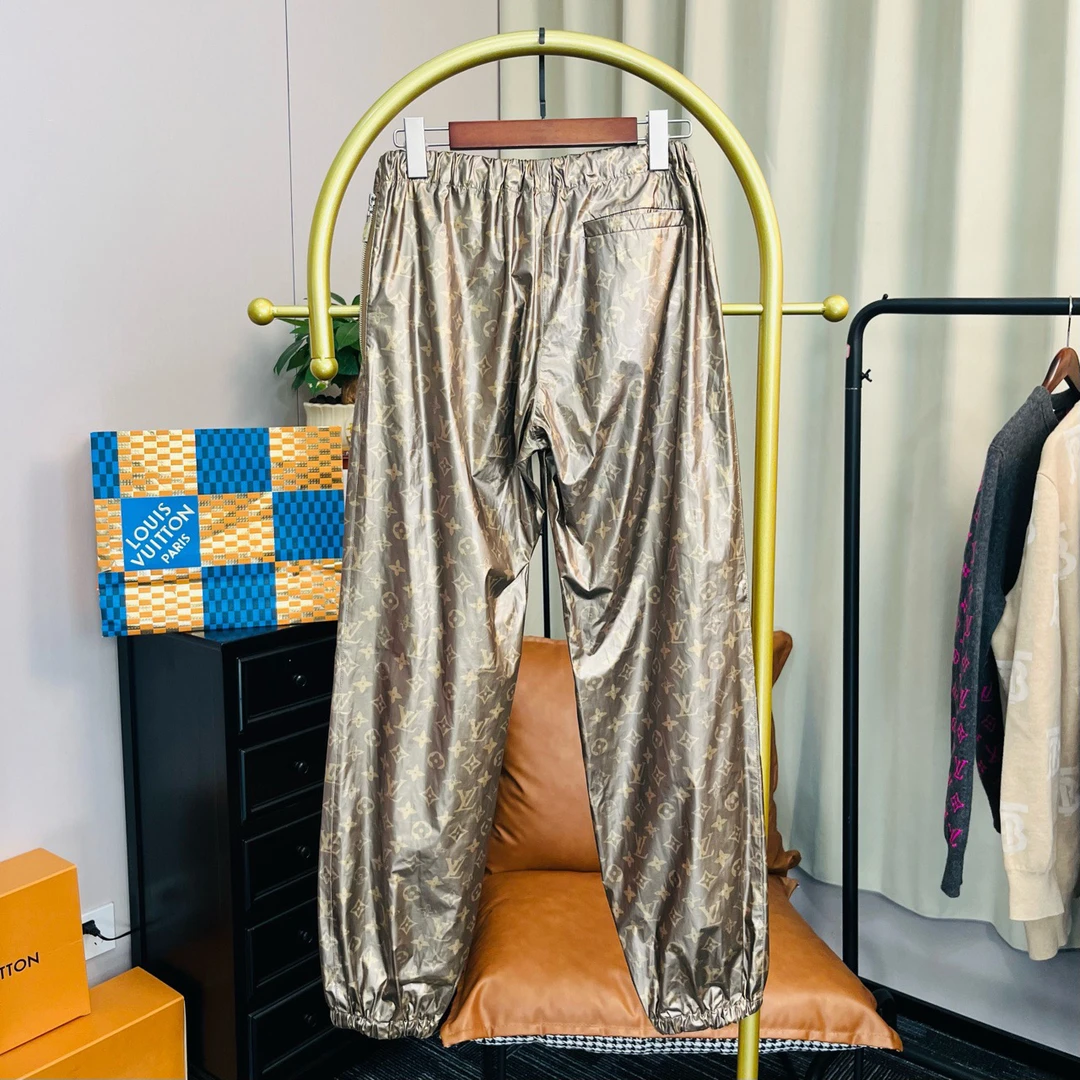 99新 LouisVuitton/路易威登 金棕色满印慢跑裤 34码 99新