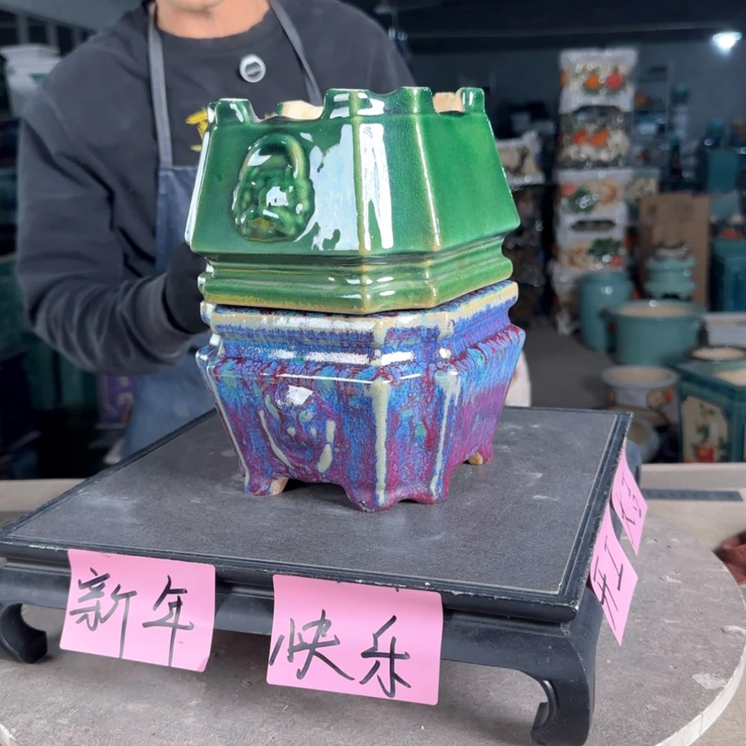 一风堂石湾花盆。缝隙微瑕
