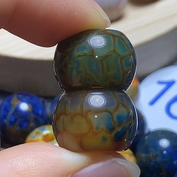 :***哥玛瑙/玉髓未镶嵌颈饰