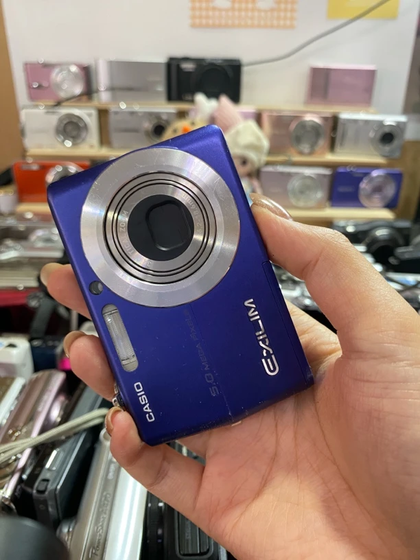 9新 Casio/卡西欧 卡西欧z500 500w像素 3倍光学变焦
