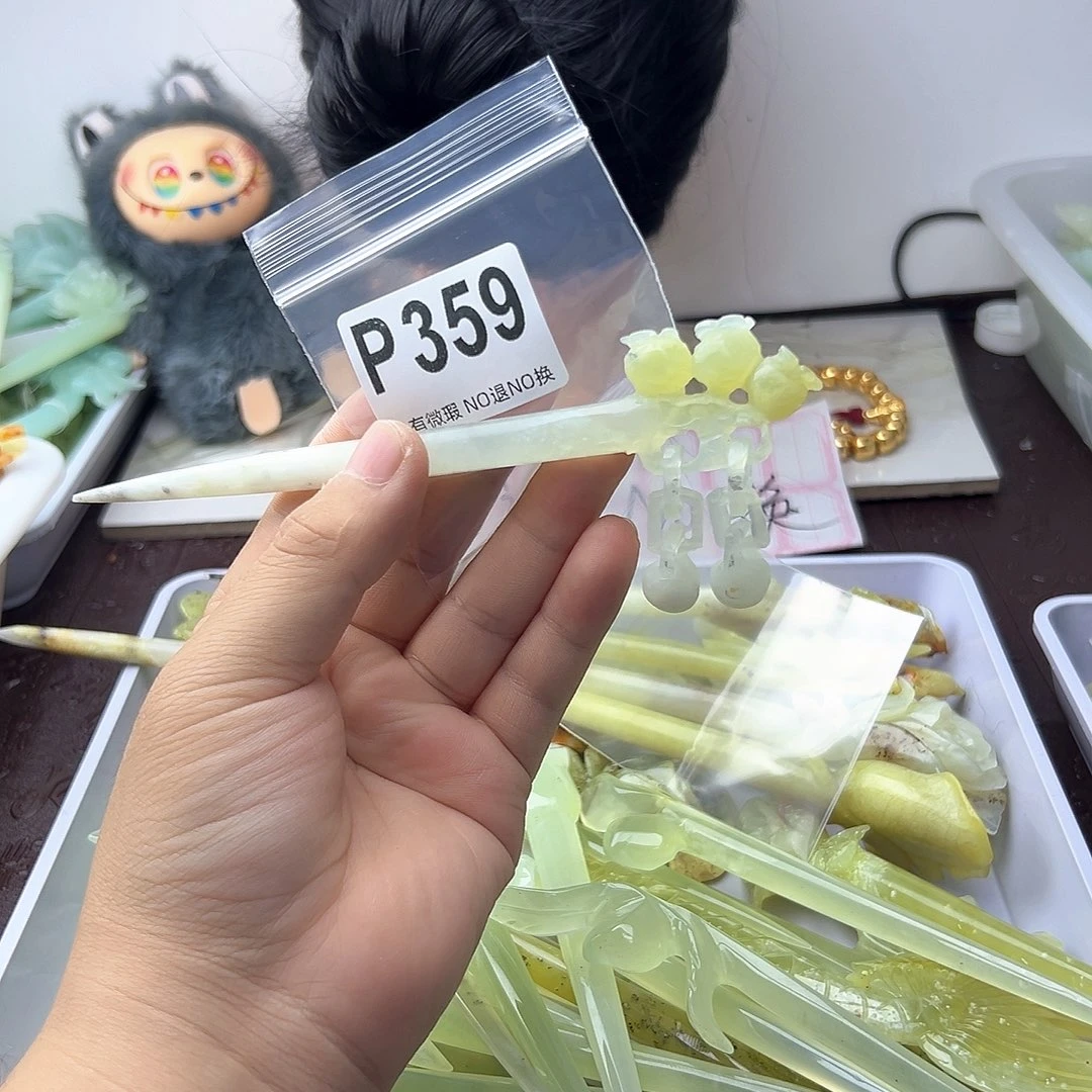 合金蛇纹石玉发饰九*