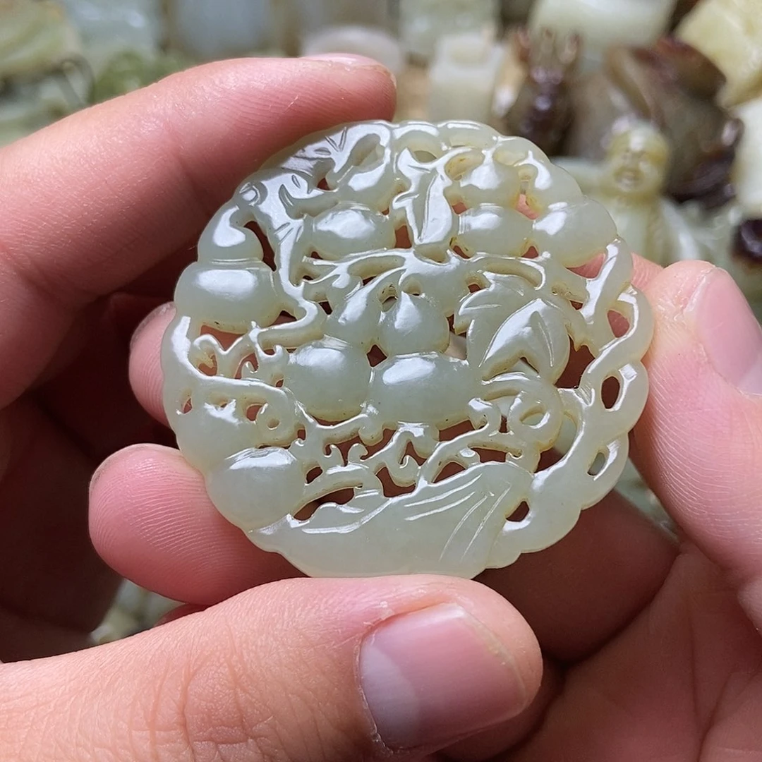 和田玉挂件未镶嵌