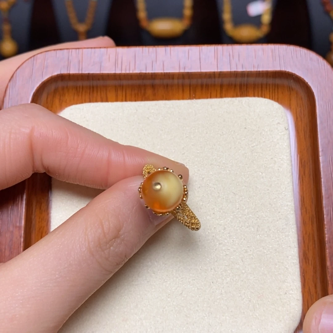 【闪购商品】蜜蜡未镶嵌戒指戒指