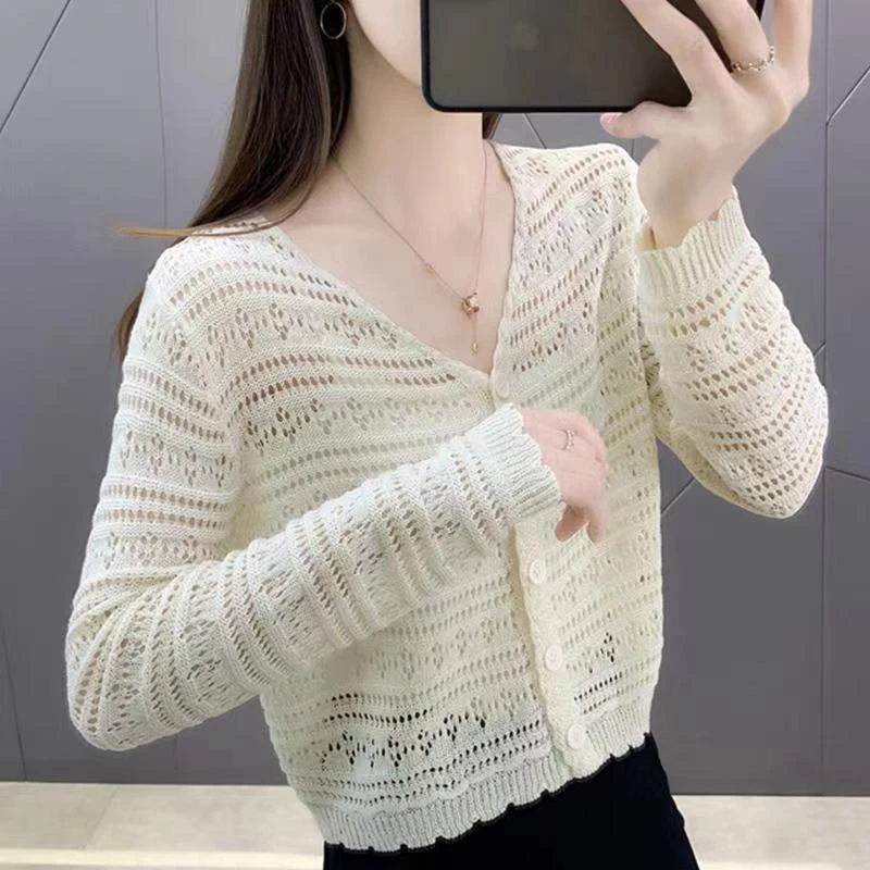 开衫2024夏季新款薄款外套女长袖短款镂空防晒披肩女薄款外搭