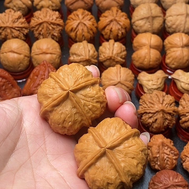 兵***秀吊坠文玩核桃四棱