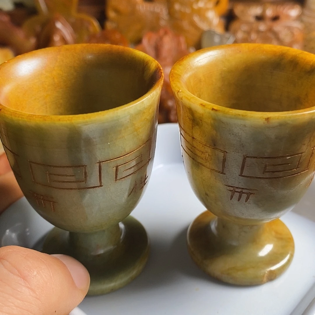 岫岩老玉(透闪石质玉)未镶嵌挂件