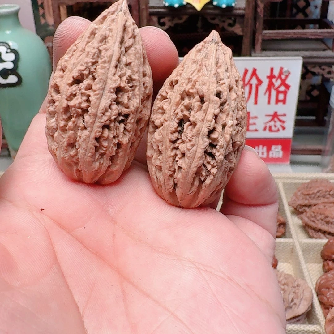 文玩核桃吊坠蚂蚁棍