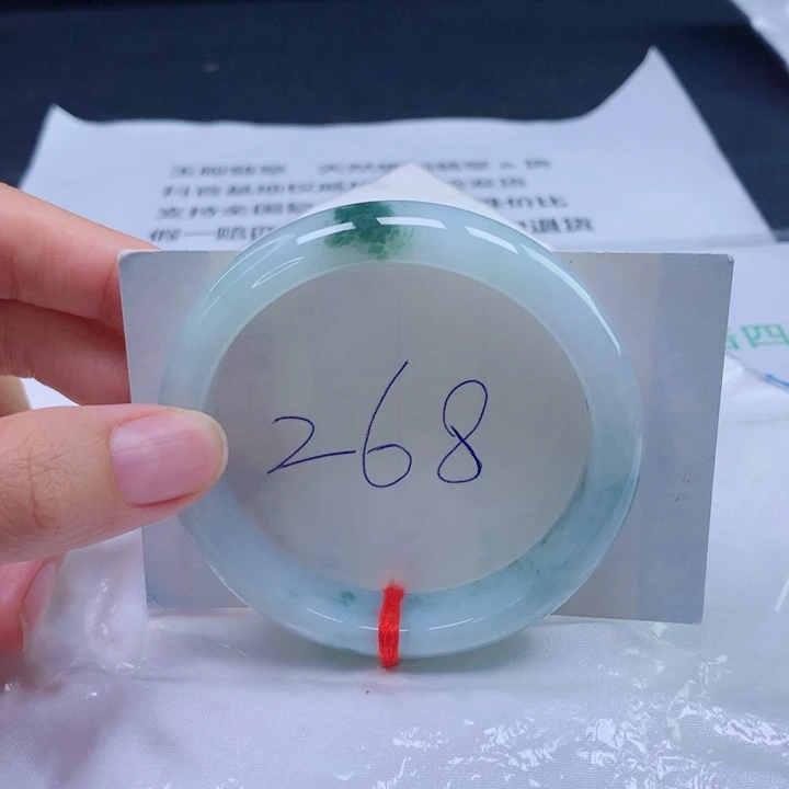 翡翠未镶嵌手镯57圈口