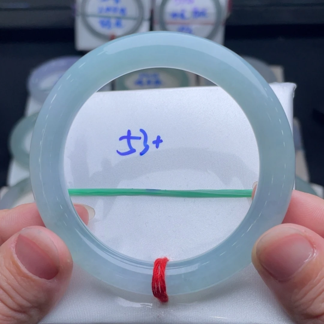 翡翠未镶嵌手镯翡翠手镯38