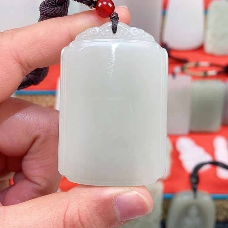 【闪购商品】颈饰未镶嵌和田玉