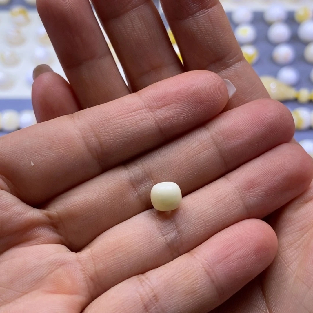 旺***头未镶嵌琥珀珠宝奇石