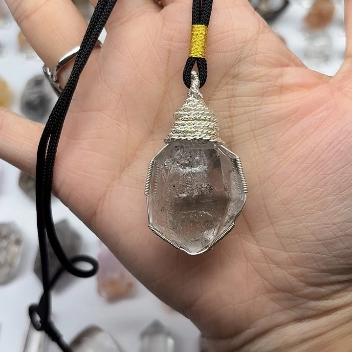 水晶颈饰未镶嵌闪灵钻项链